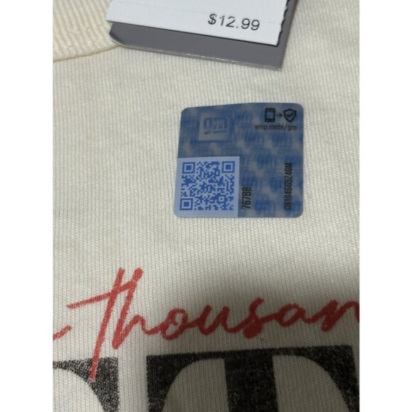 Unisex Chevy Corvette Stingray 1976 Graphic Tee Shirt Small Officially Licensed - Picture 4 of 10